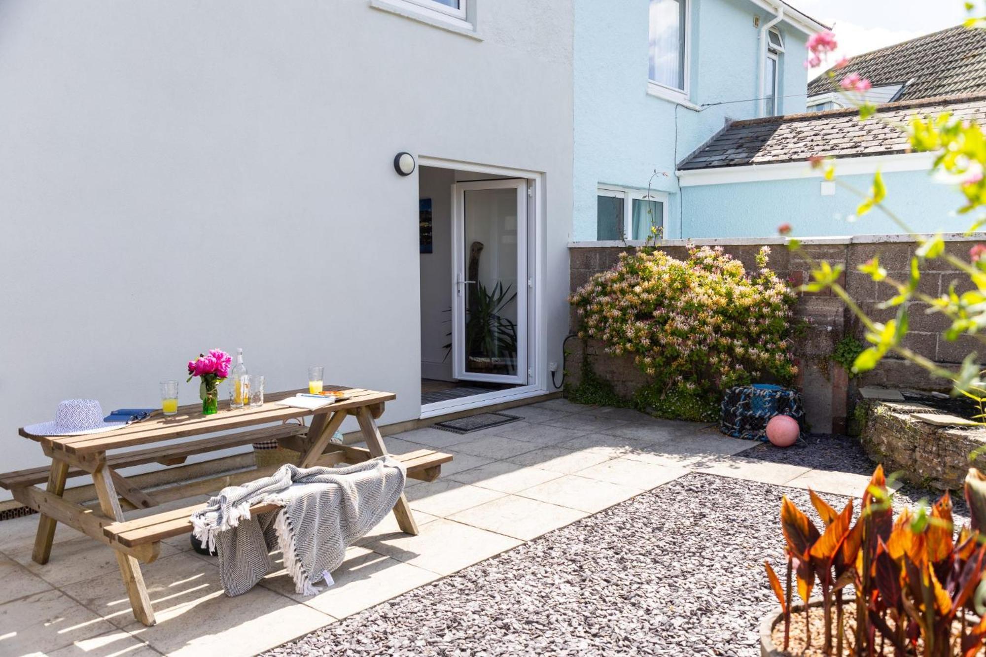 Lighthouse View Villa Brixham Exterior photo